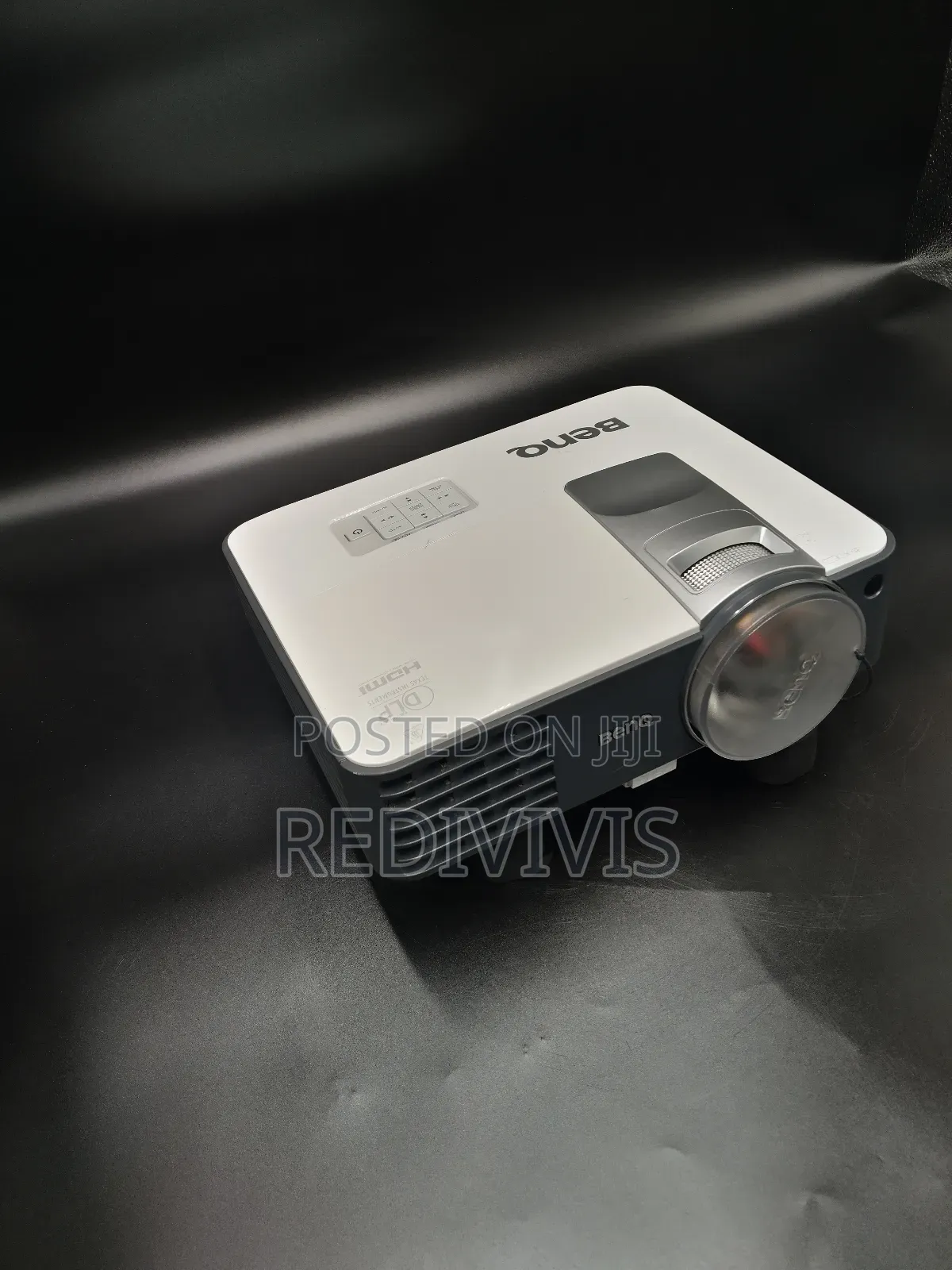 Benq Mw820st Short- Throw DLP Projector - Wxga, Hdmi, 3000lm