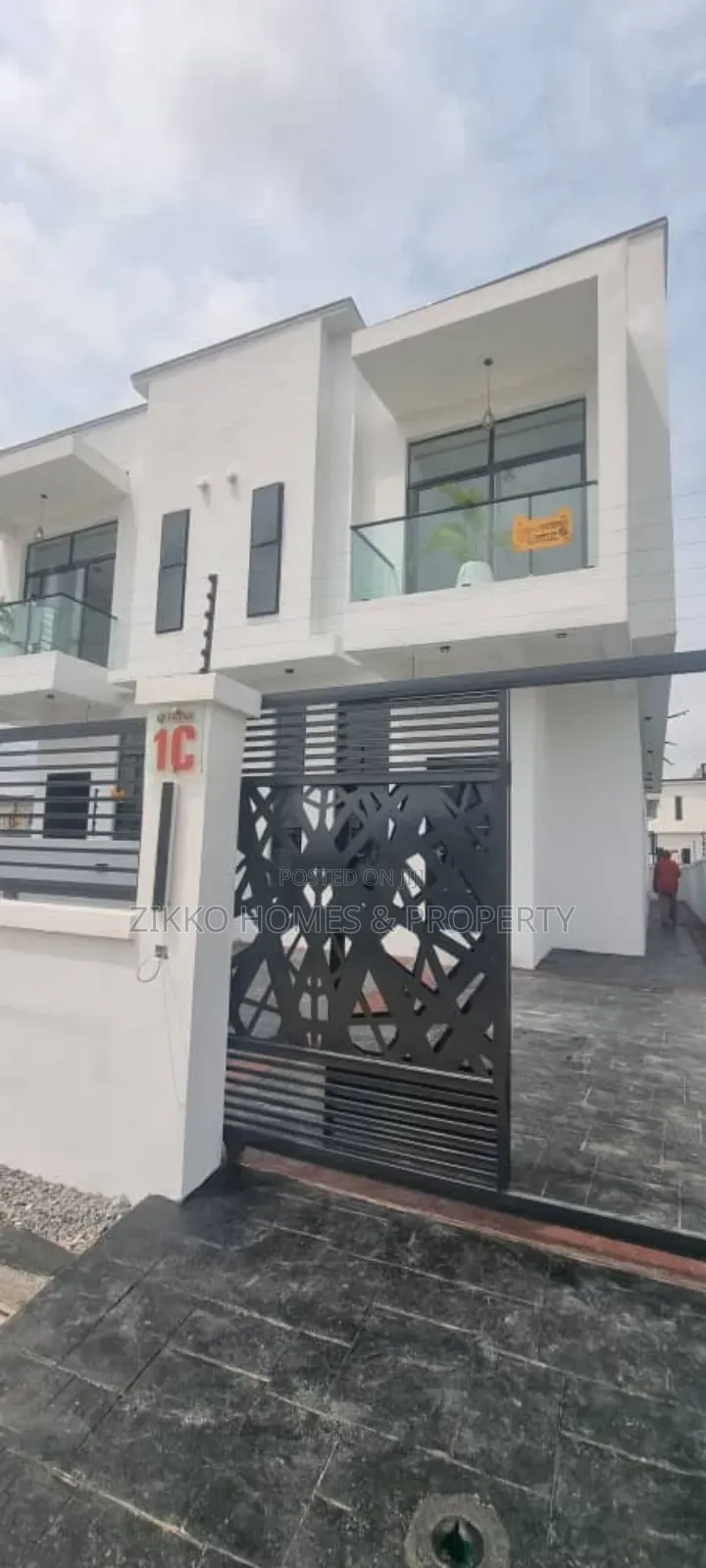 4bdrm Duplex in Ajah for sale
