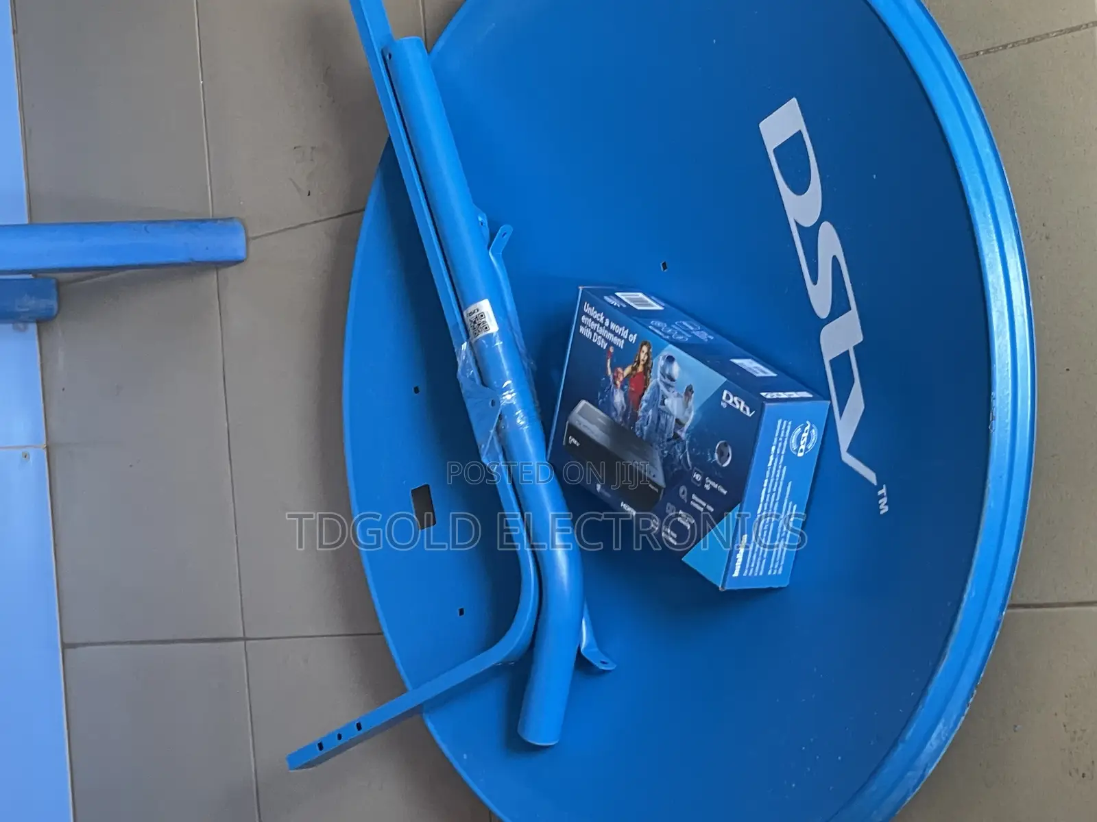 DSTV Hd Decoder With Dish