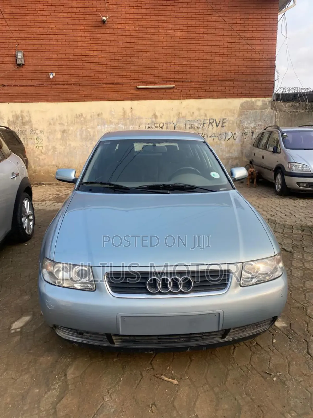 Audi A3 1.6 Attraction 2002 Blue