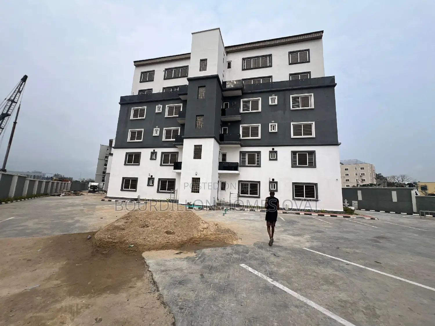 3bdrm Apartment in Ikoyi for sale