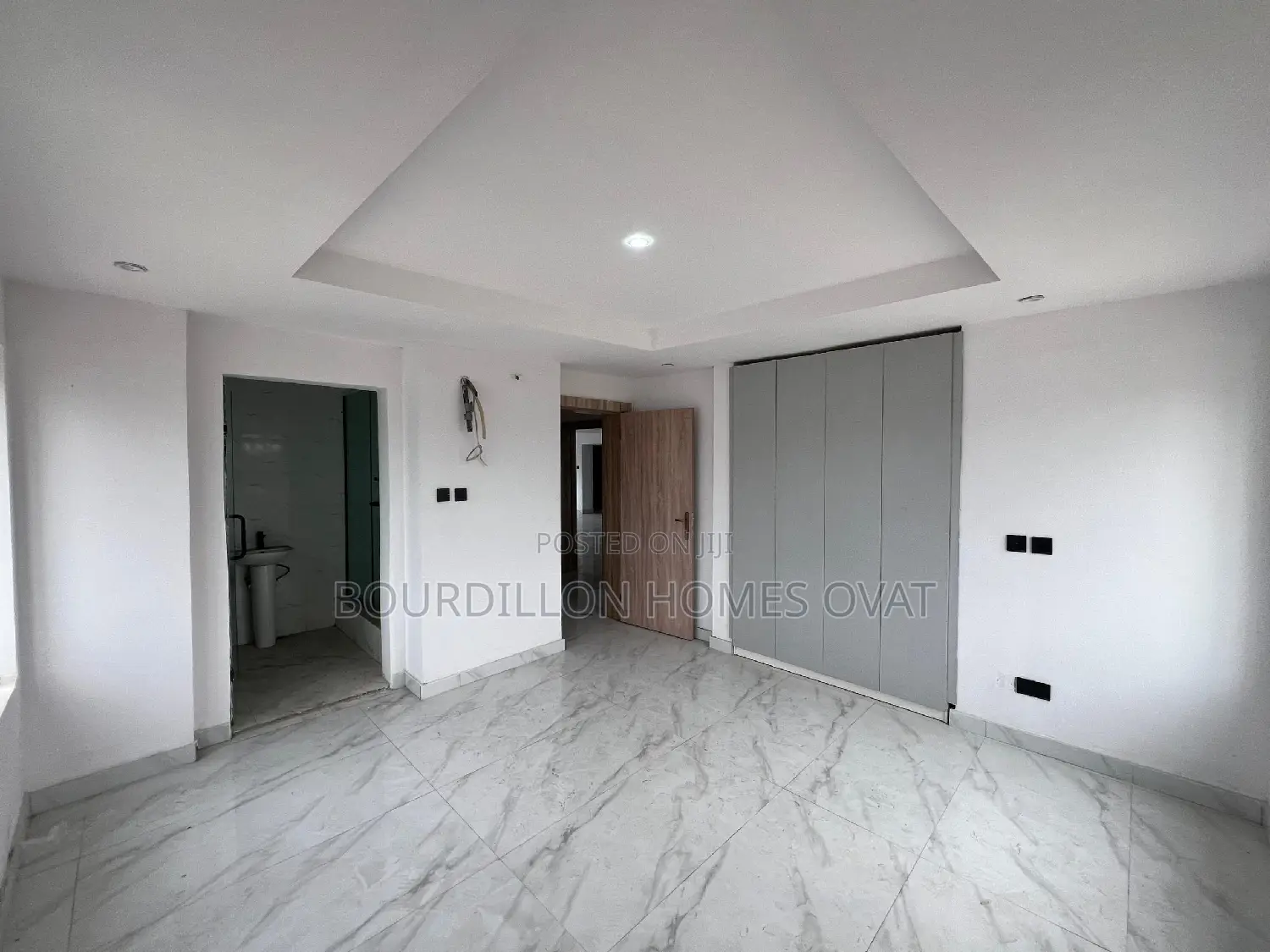 3bdrm Apartment in Ikoyi for sale