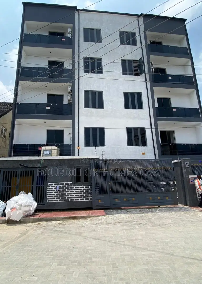 2bdrm Apartment in Lekki for sale