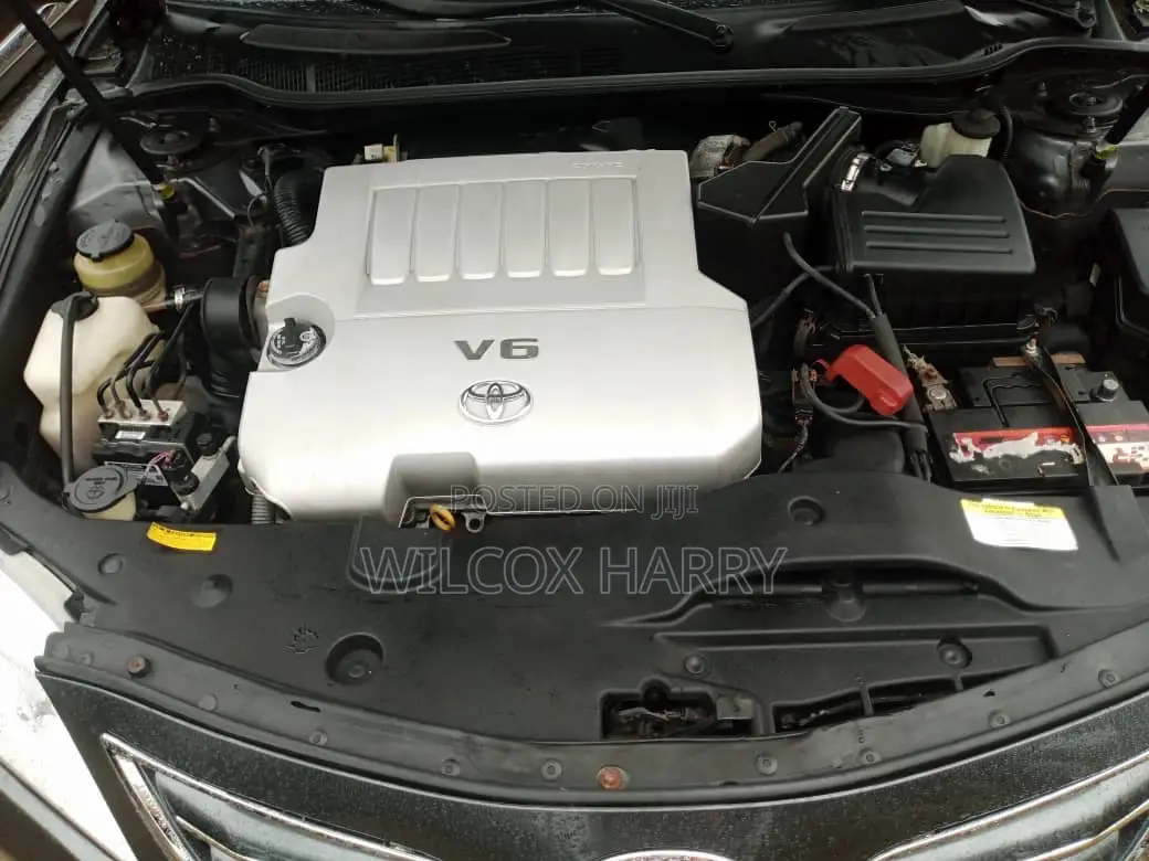 Toyota Camry XLE V6 4dr Sedan (3.5L 6cyl 6AM) 2009 Gray