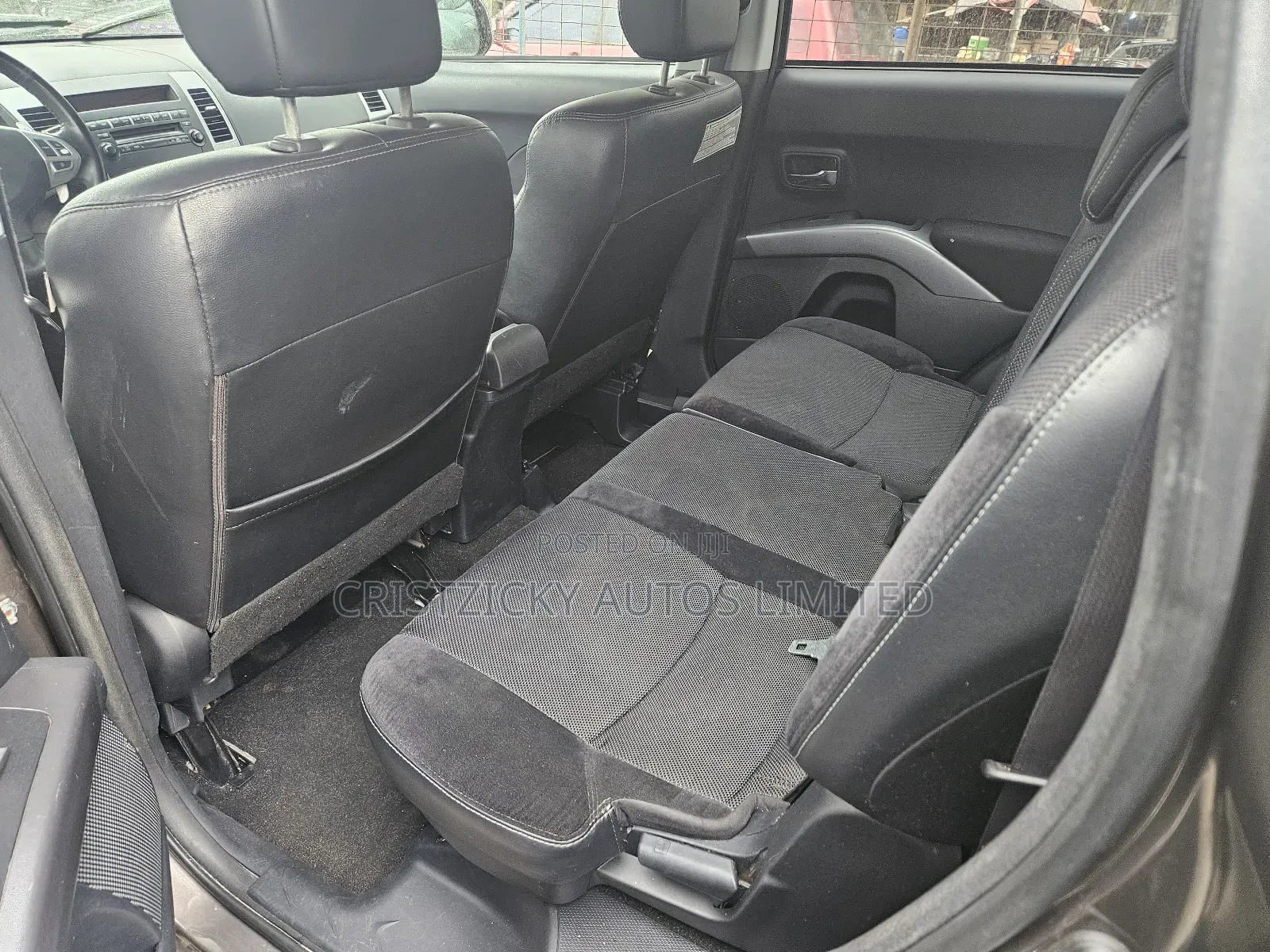 Mitsubishi Outlander 2012 Brown
