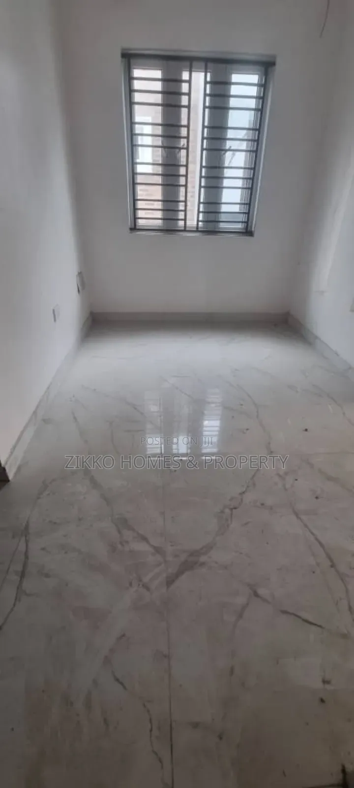 4bdrm Duplex in Ajah for sale