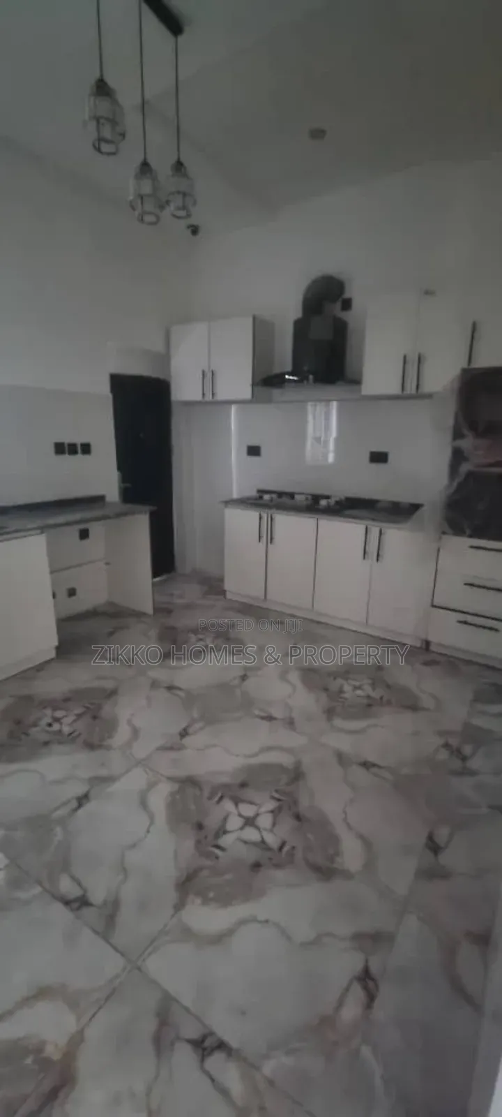 4bdrm Duplex in Ajah for sale
