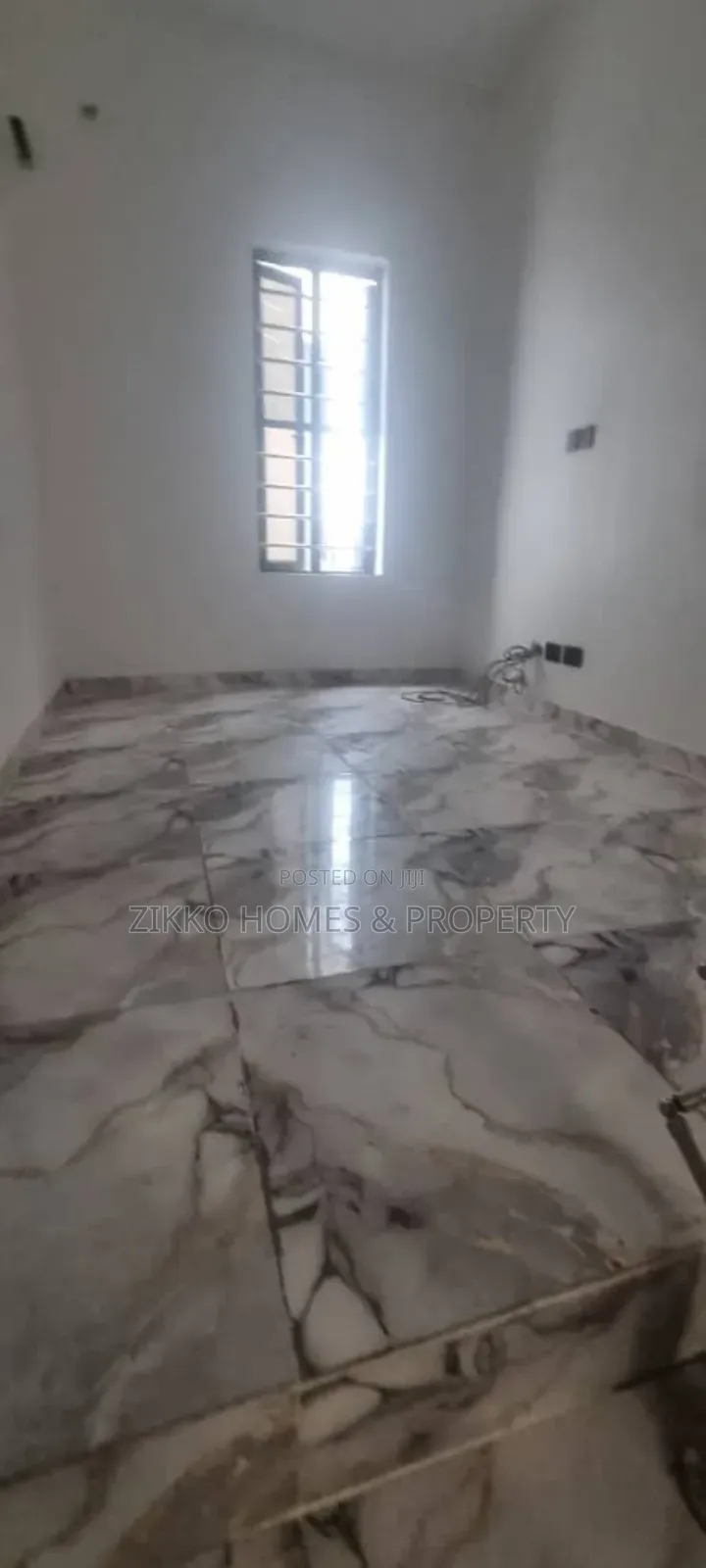 4bdrm Duplex in Ajah for sale
