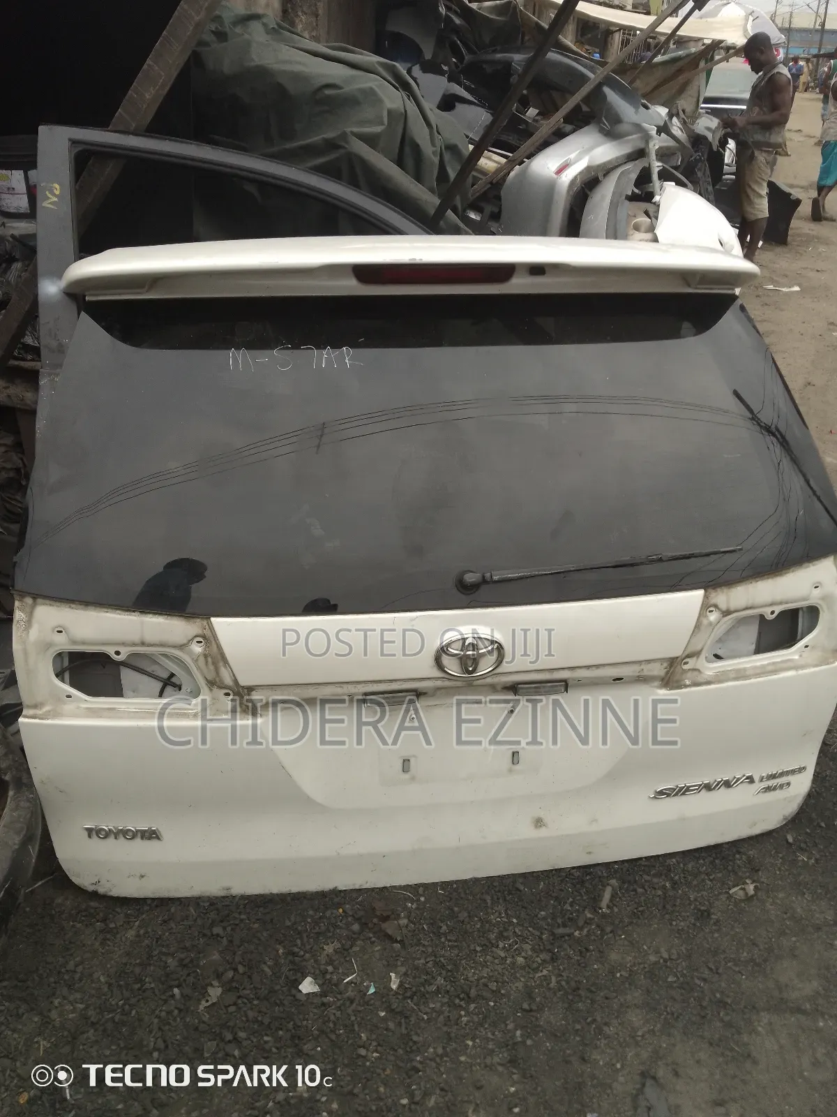 Toyota Sienna Direct 2007 Model Boot Full Option Automatic
