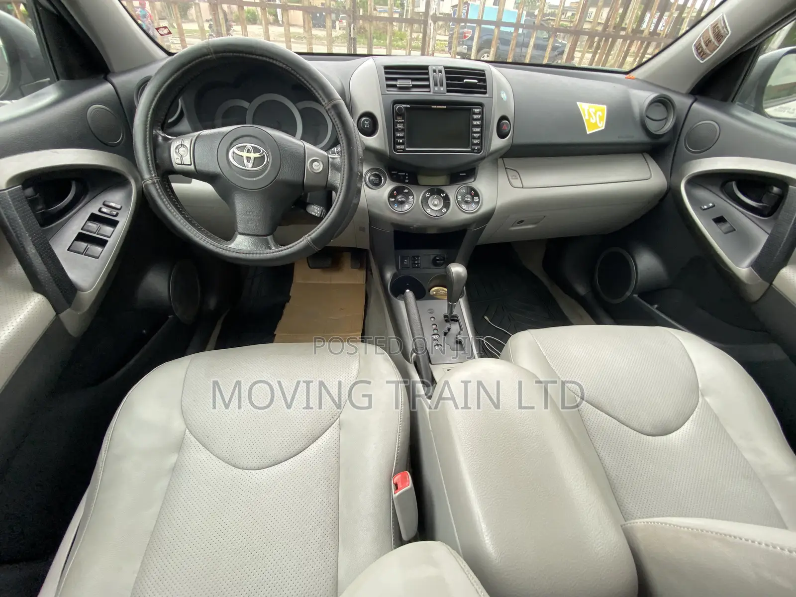 Toyota RAV4 Limited 2011 White