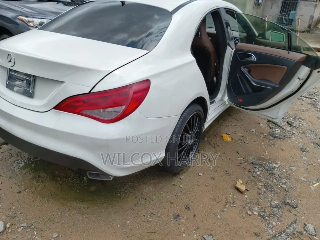 Mercedes-Benz CLA-Class CLA 180 d Sedan 2015 White