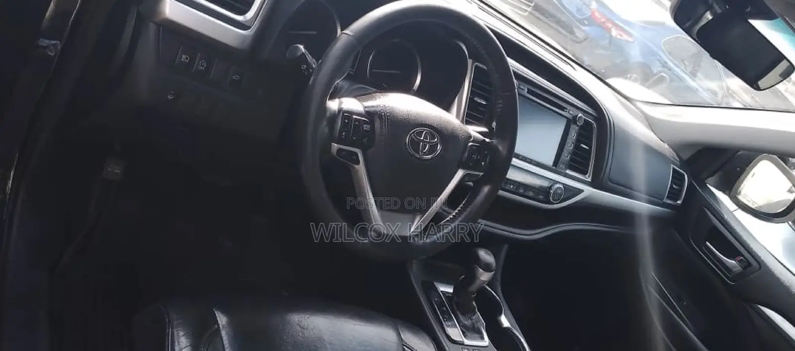 Toyota Highlander XLE 4x2 V6 (3.5L 6cyl 8A) 2018 Black
