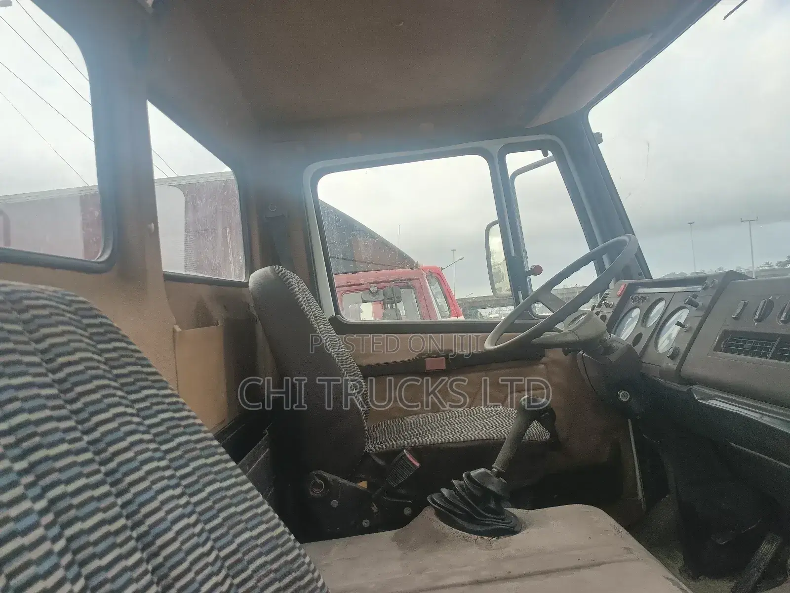 Mercedes Benz 814 Tipper Truck With Hiab Crane 2004 White