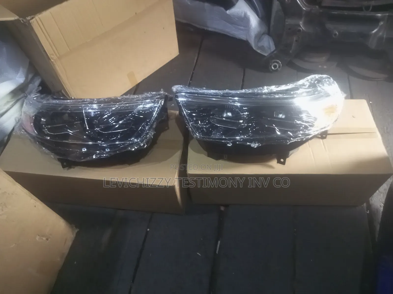 2020-2023 Ford Explorer Headlight