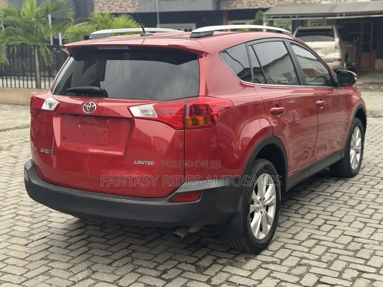 Toyota RAV4 Limited 4dr SUV (2.5L 4cyl 6A) 2015 Red