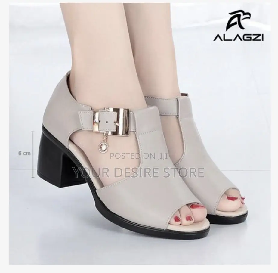 Alagzi 2026 Ladies Classic Fashion Casual Shoes - Khaki