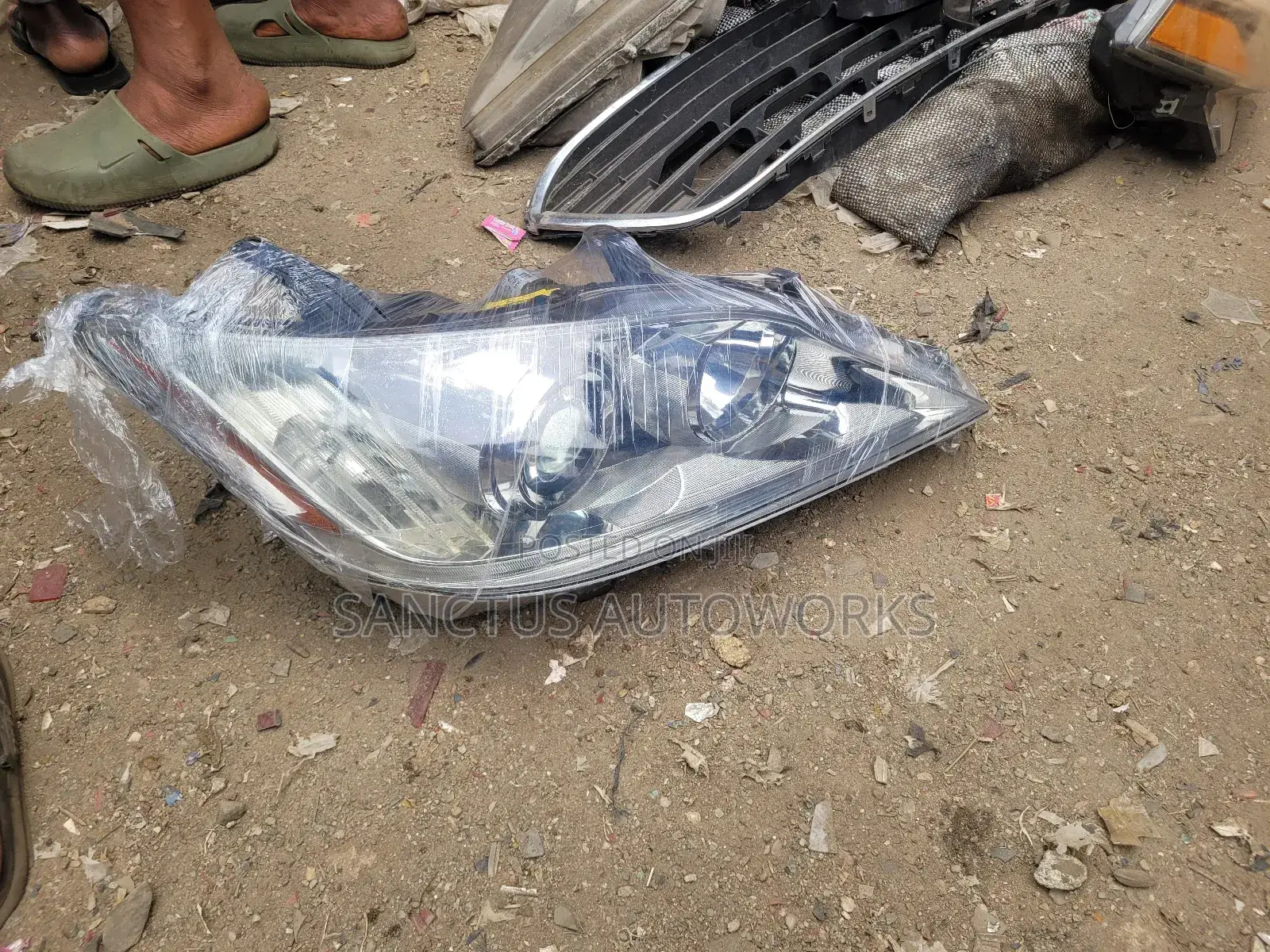 Headlight Lexus Es350 2010