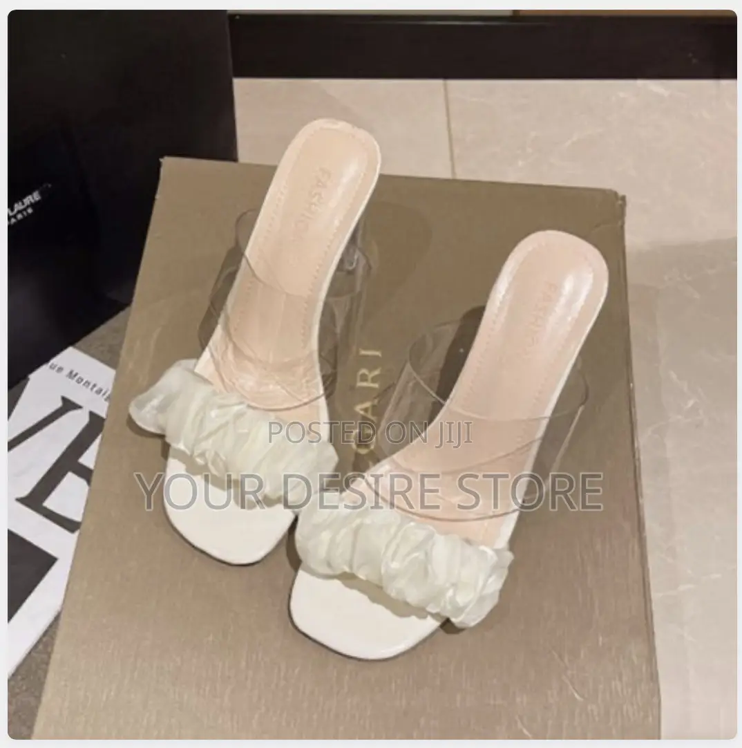 Mateamoda Women Heels -White