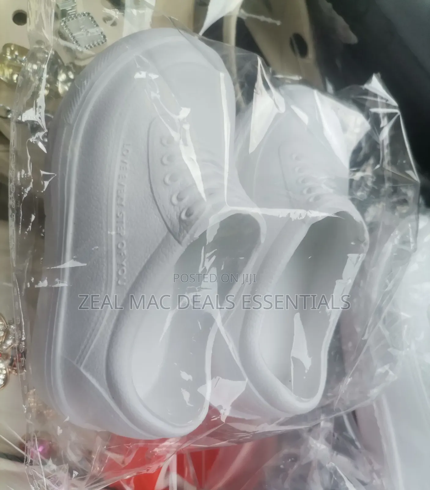 School Children White Rubber Sneakers