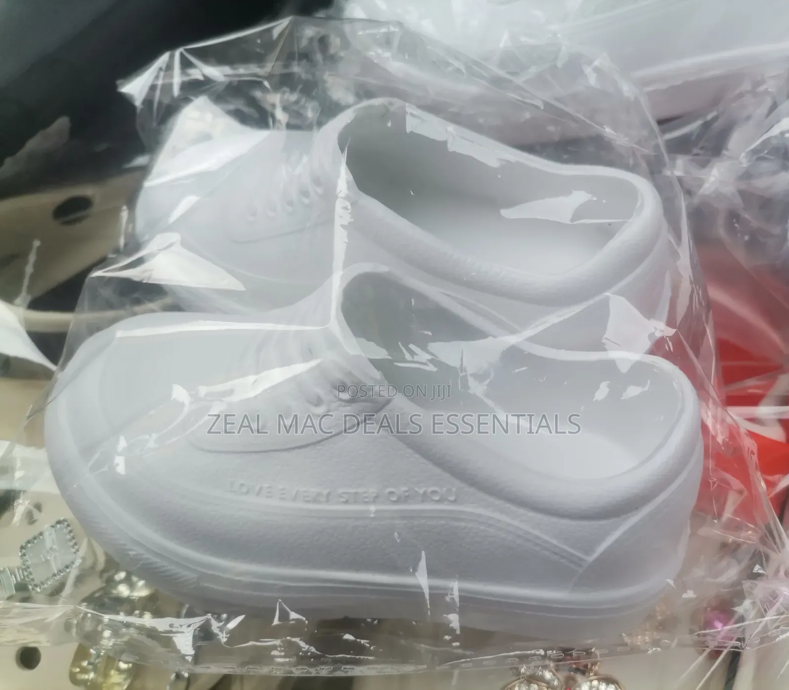 School Children White Rubber Sneakers