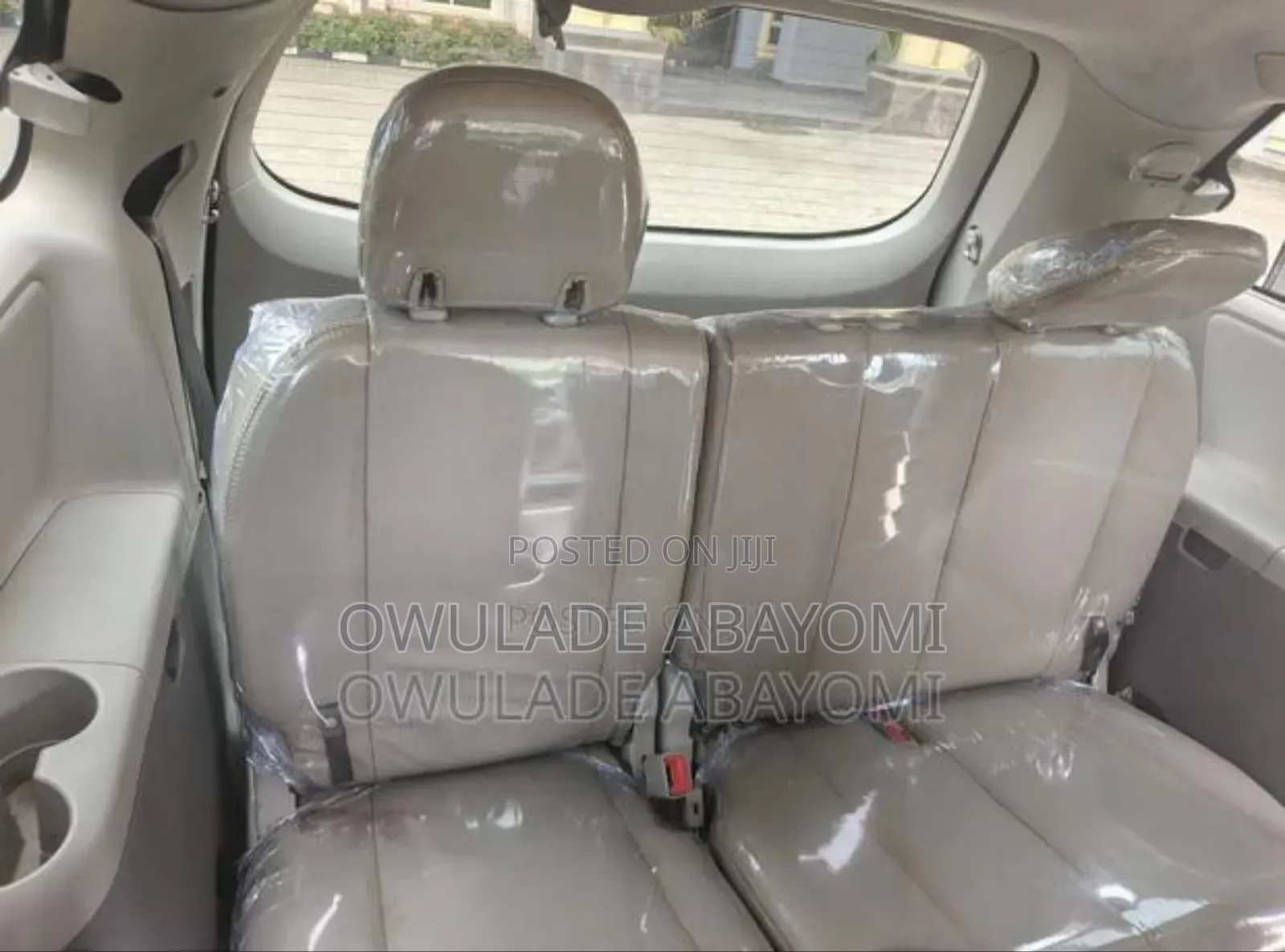 Toyota Sienna LE 7 Passenger 2011 Silver