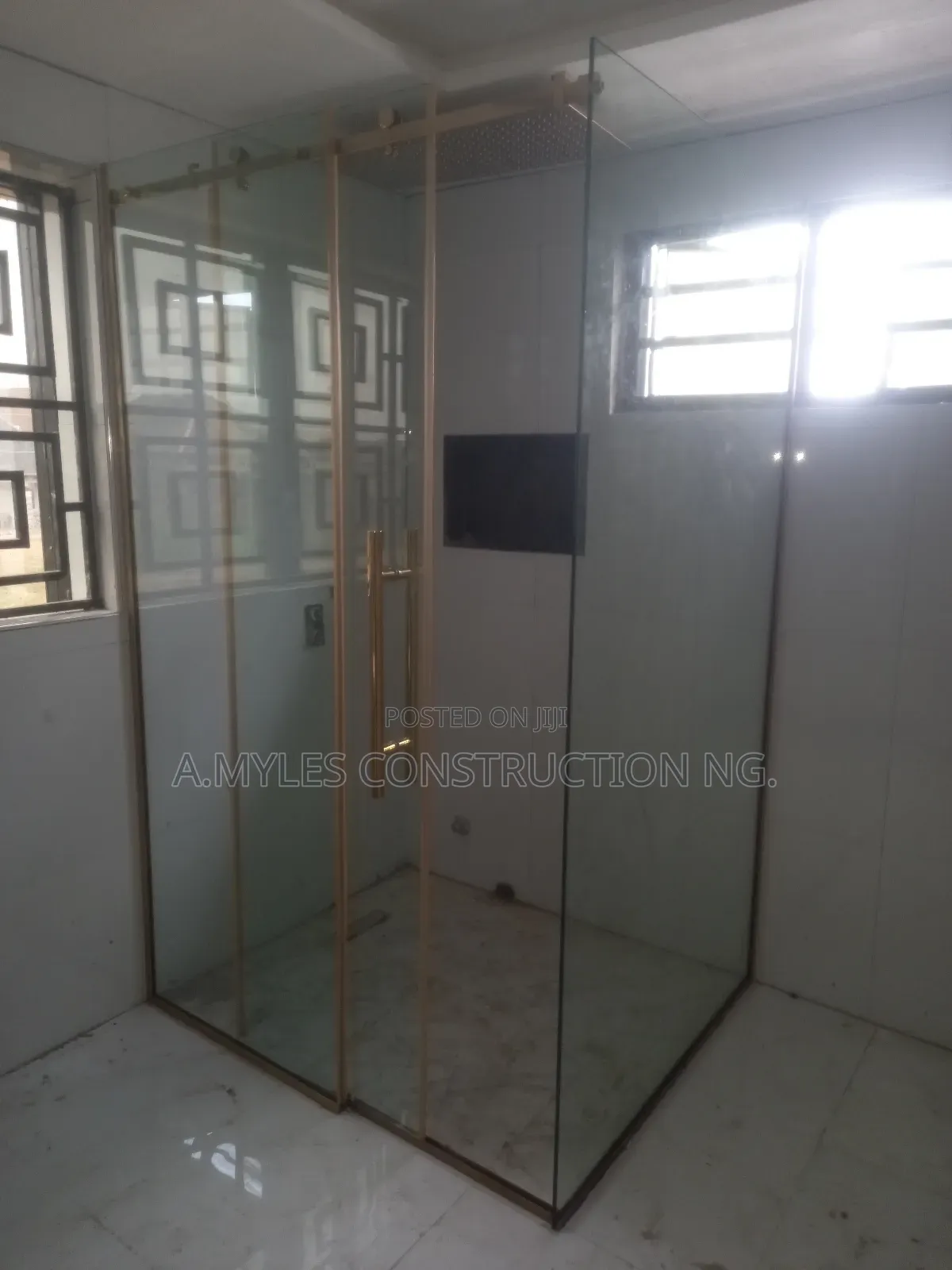 Shower Cubicles G Gold