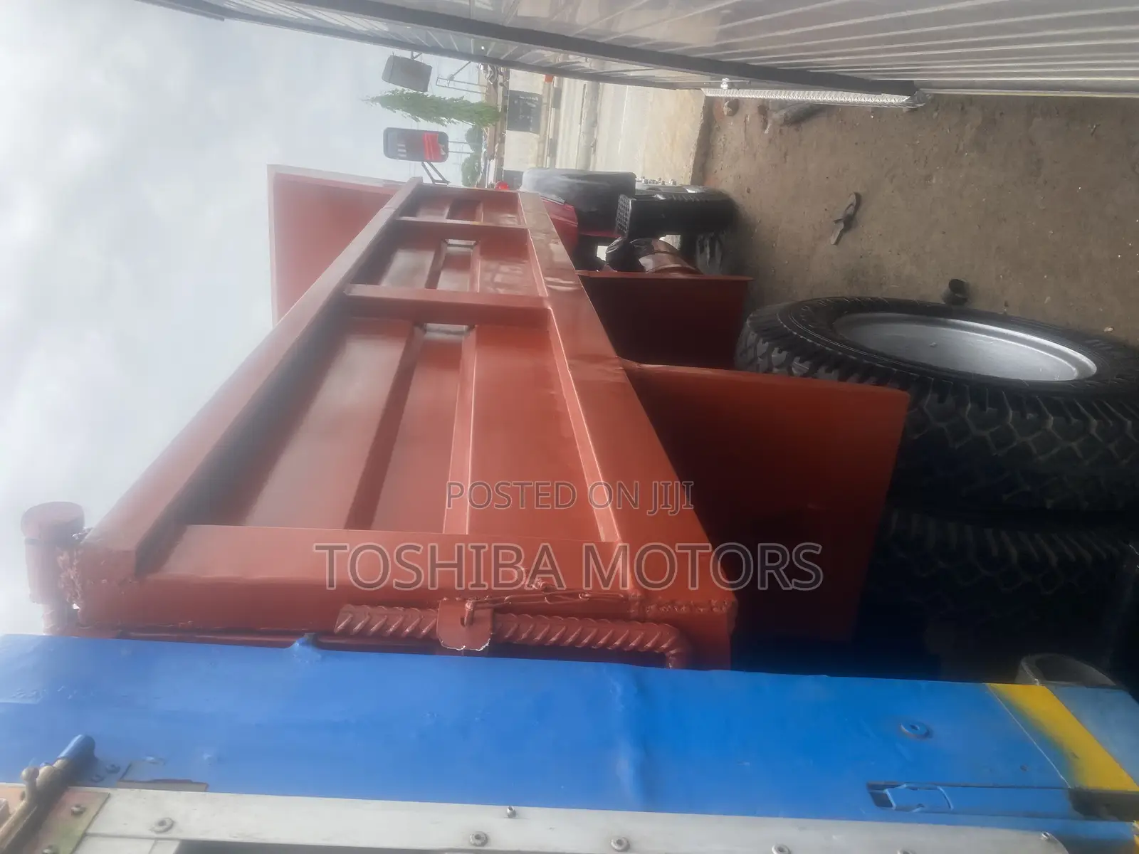 1413 Mercedes Benz Dump Truck