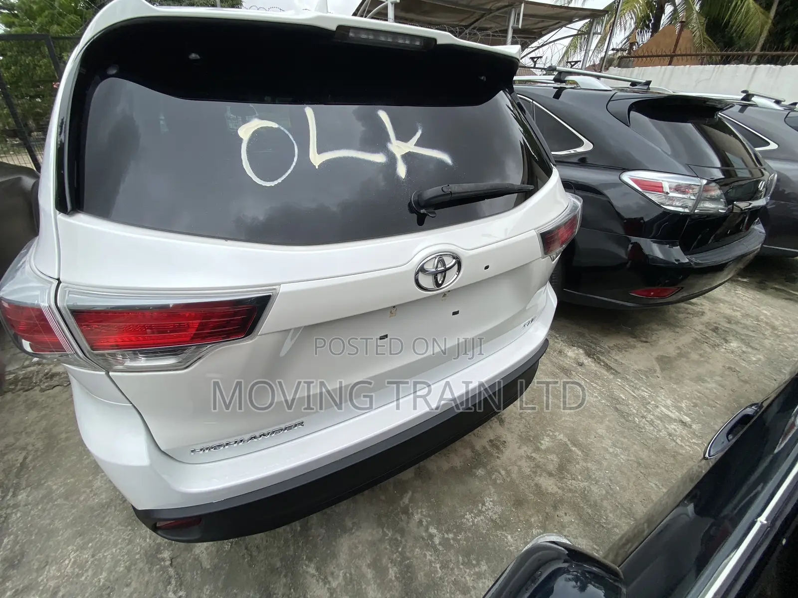 Toyota Highlander LE 4x2 (2.7L 4cyl 6A) 2016 White