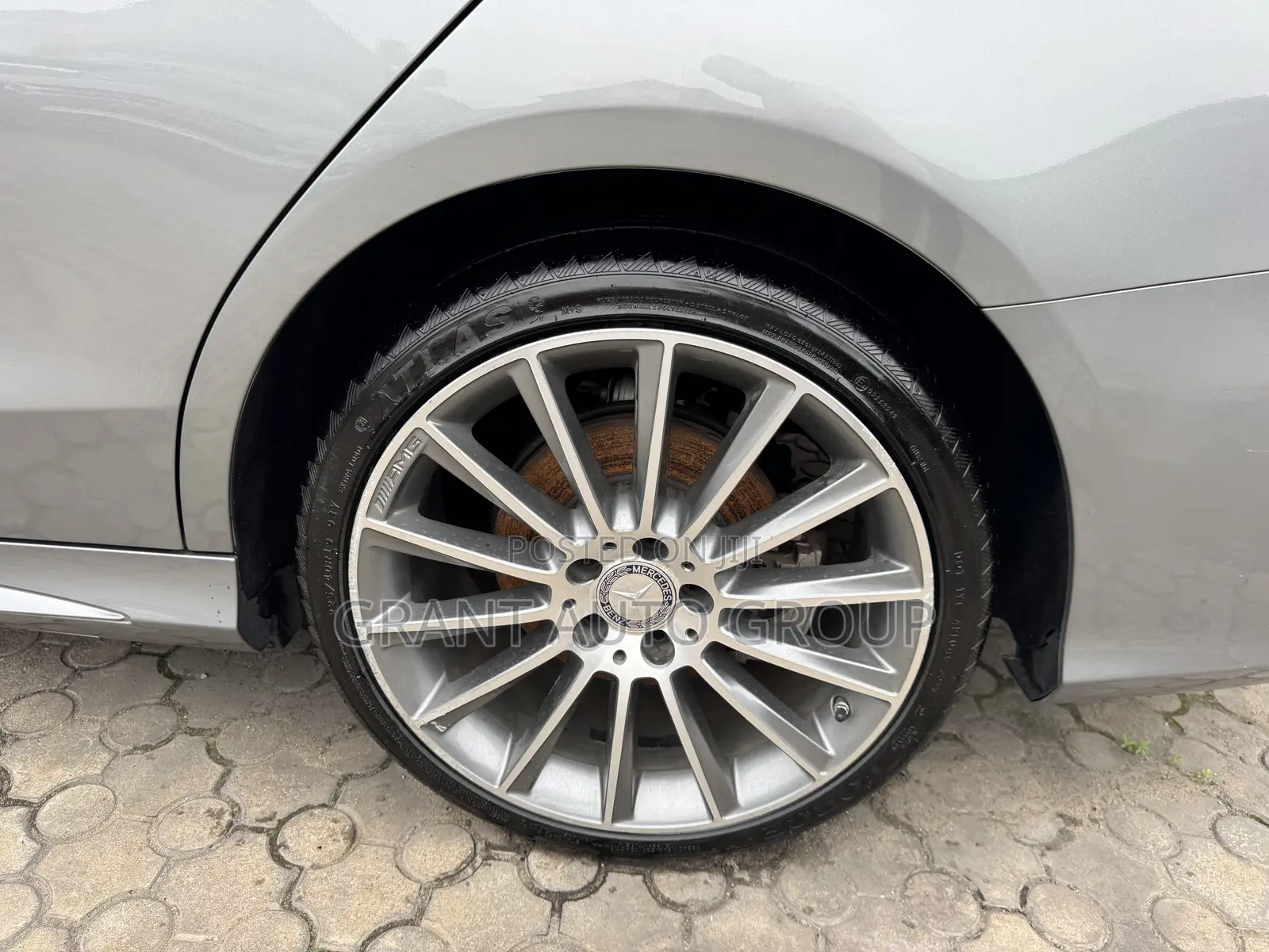 Mercedes-Benz C400 4Matic AWD Sedan (3.0L V6 7A) 2015 Gray
