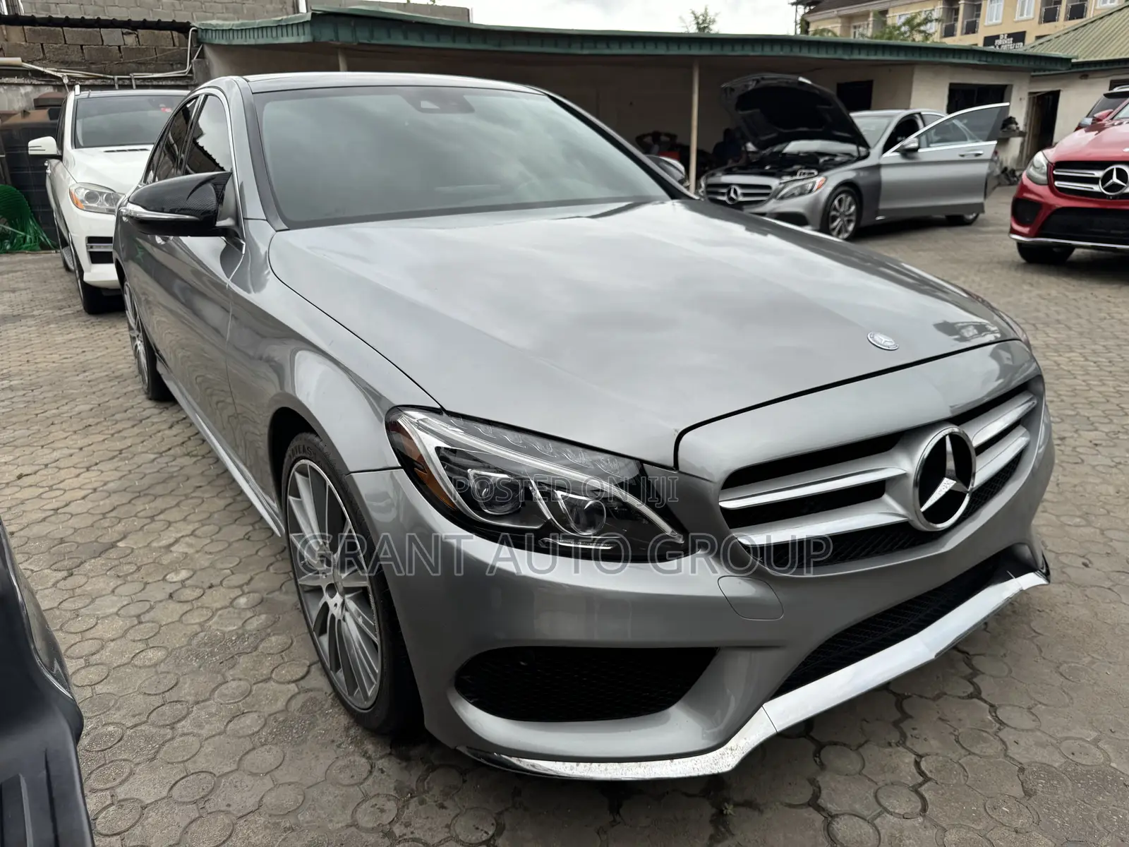 Mercedes-Benz C400 4Matic AWD Sedan (3.0L V6 7A) 2015 Gray