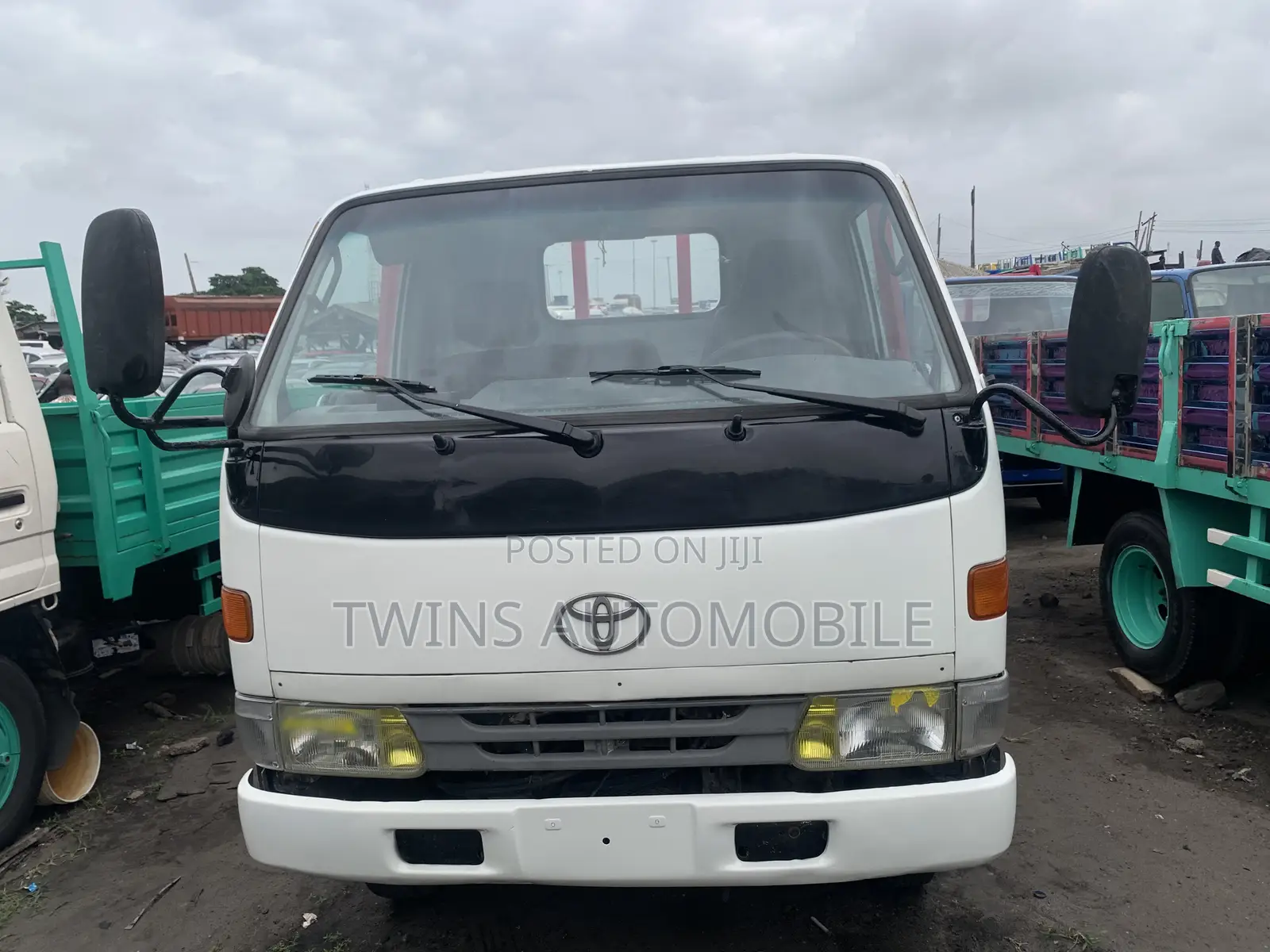 Toyota Dyna 200
