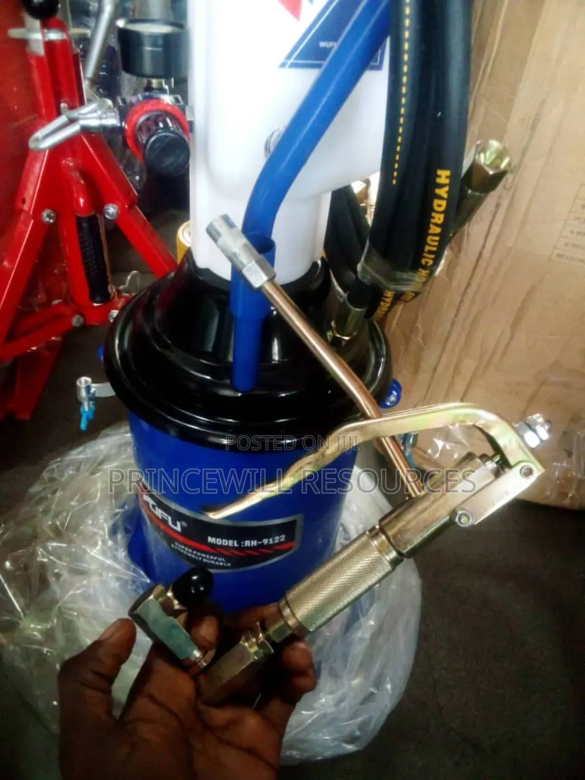 High Pressure Grease Injector