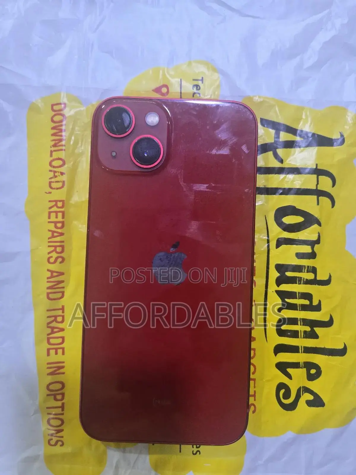 Apple iPhone 13 256 GB Red