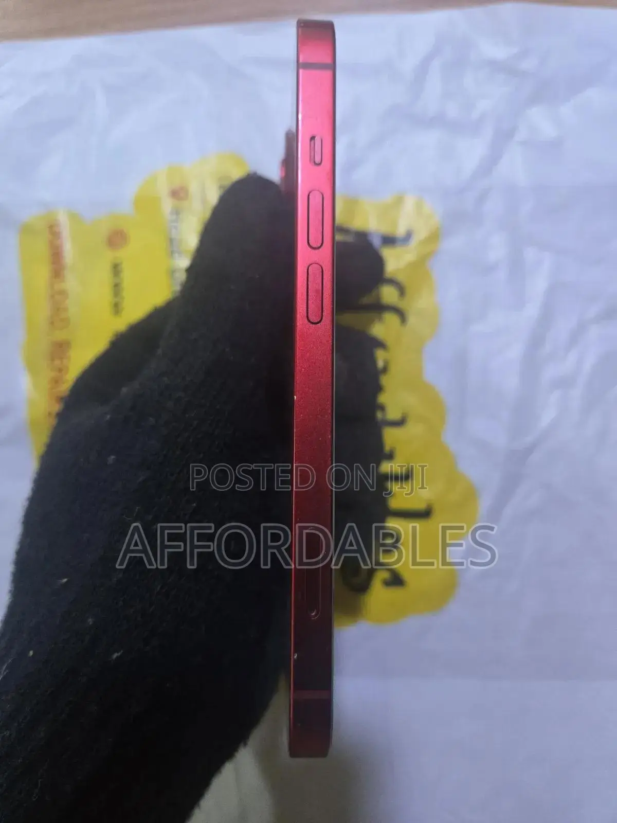 Apple iPhone 13 256 GB Red