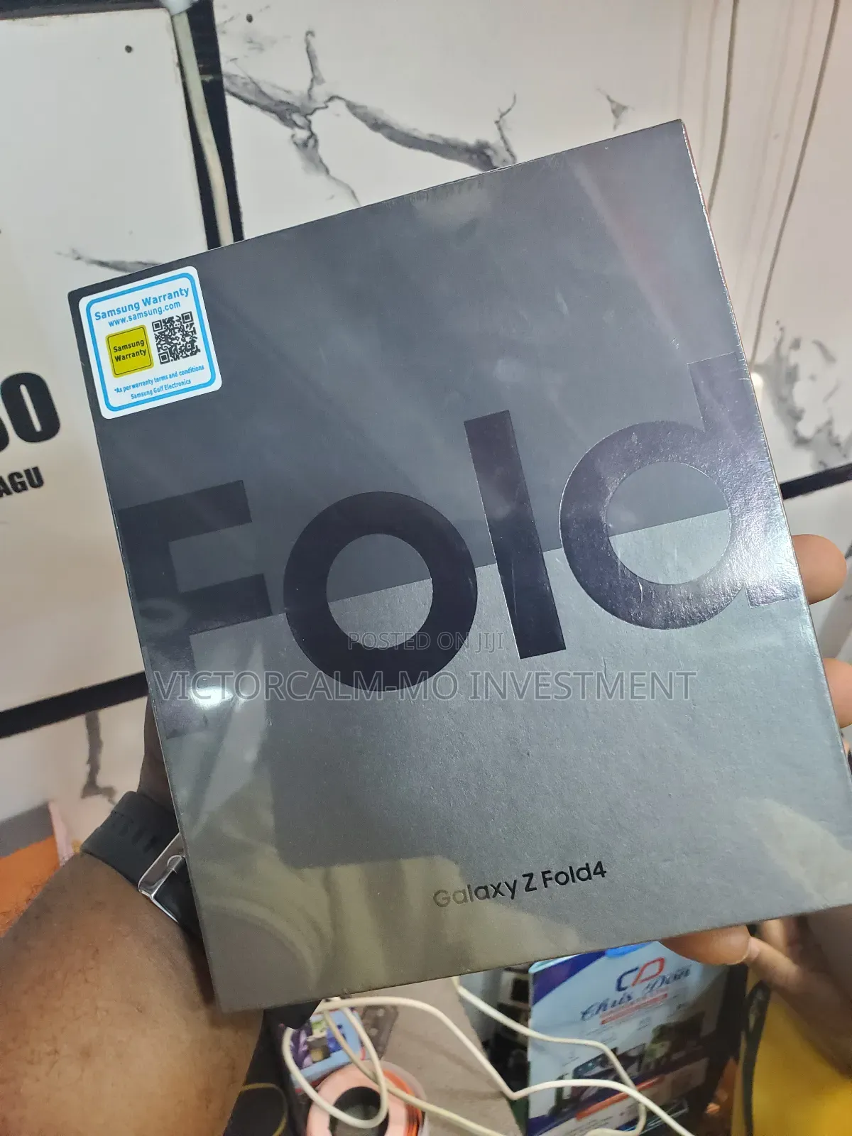 New Samsung Galaxy Z Fold4 512 GB Gold