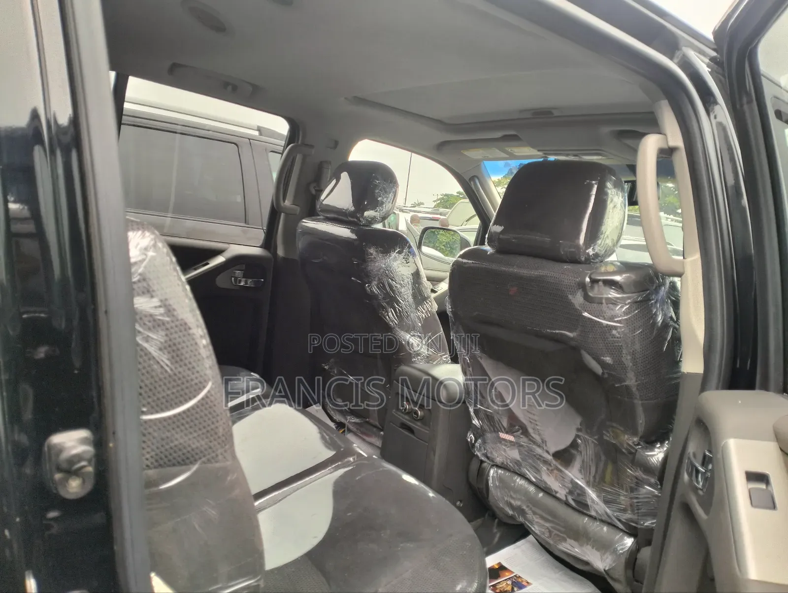 Nissan Pathfinder SE 4x4 2006 Black