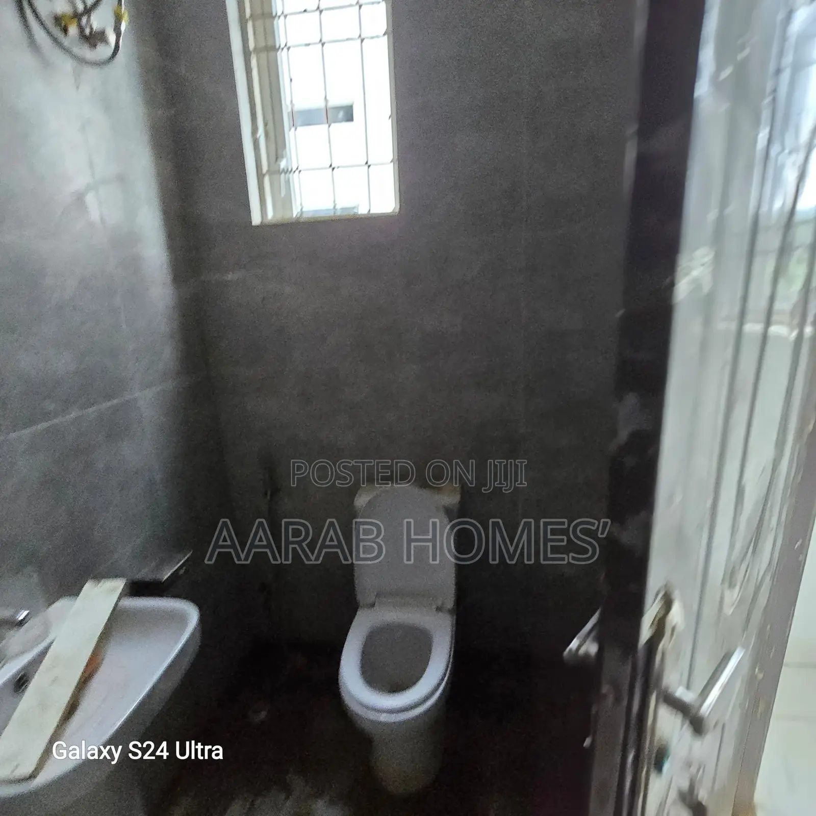 2bdrm Block of Flats in Gwarinpa for rent