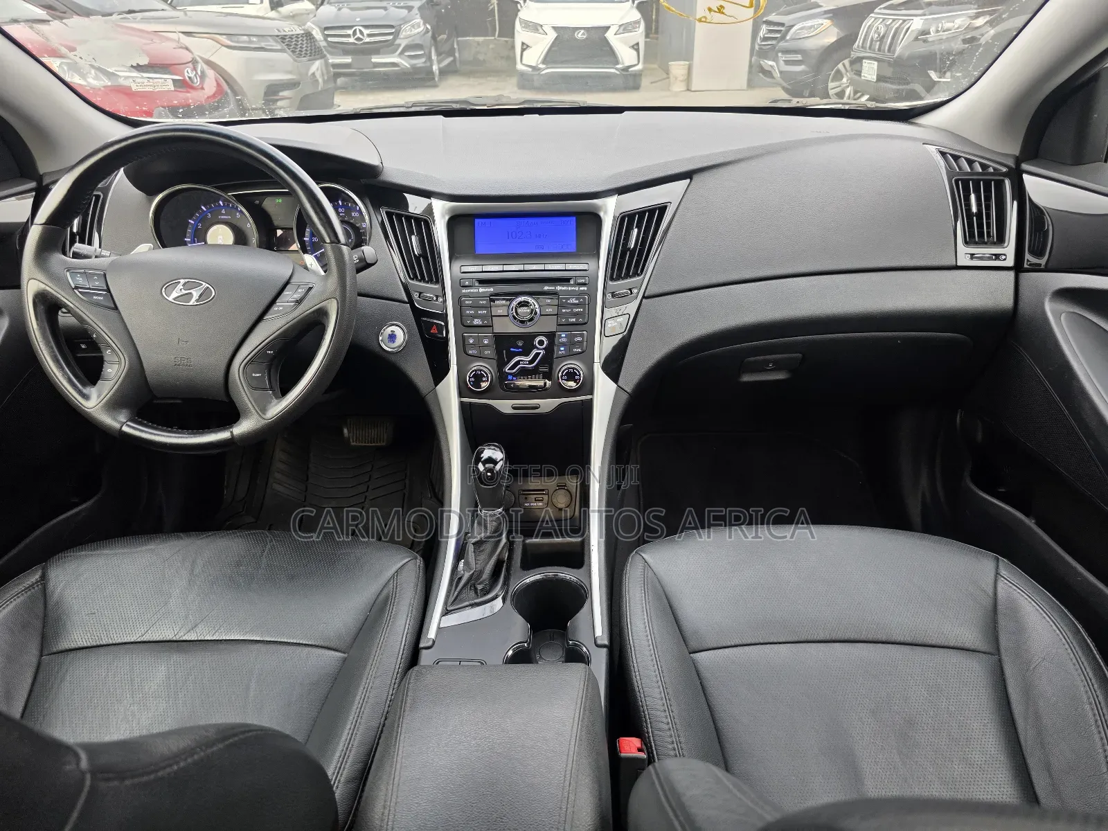 Hyundai Sonata Limited 2.0T Sedan (2.0L 4cyl 6A) 2011 White