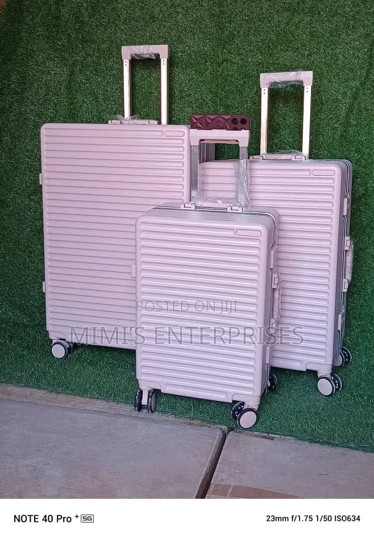 Get Ready to Shine With Our Luxe Luggage Set
