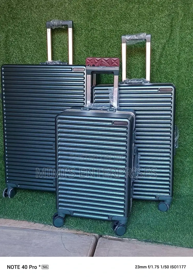 Get Ready to Shine With Our Luxe Luggage Set