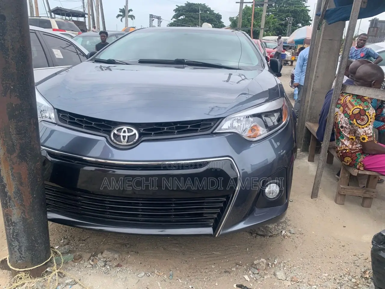 Toyota Corolla L 4dr Sedan (1.8L 4cyl 6M) 2015 Gray
