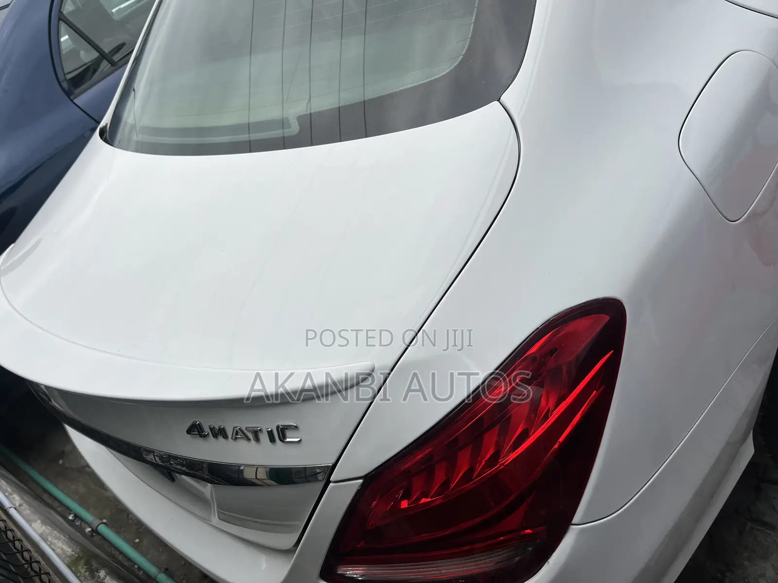 Mercedes-Benz C300 Luxury 4matic Sedan AWD (2.0L 4cyl 7A) 2017 White