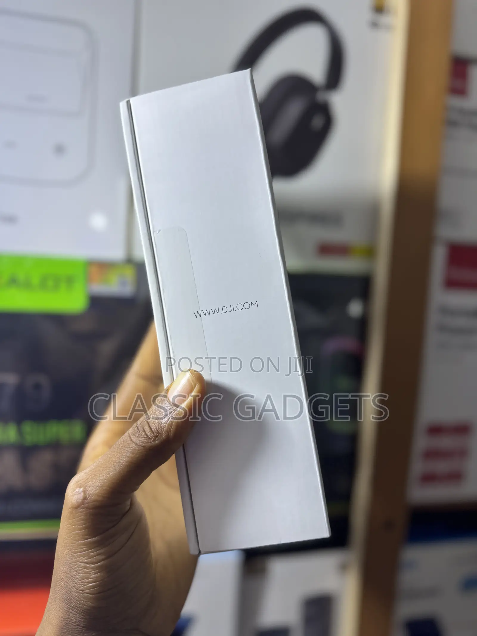 Dji Osmo Mobile 7p Gimbal Stabilizer for iPhone, Android.