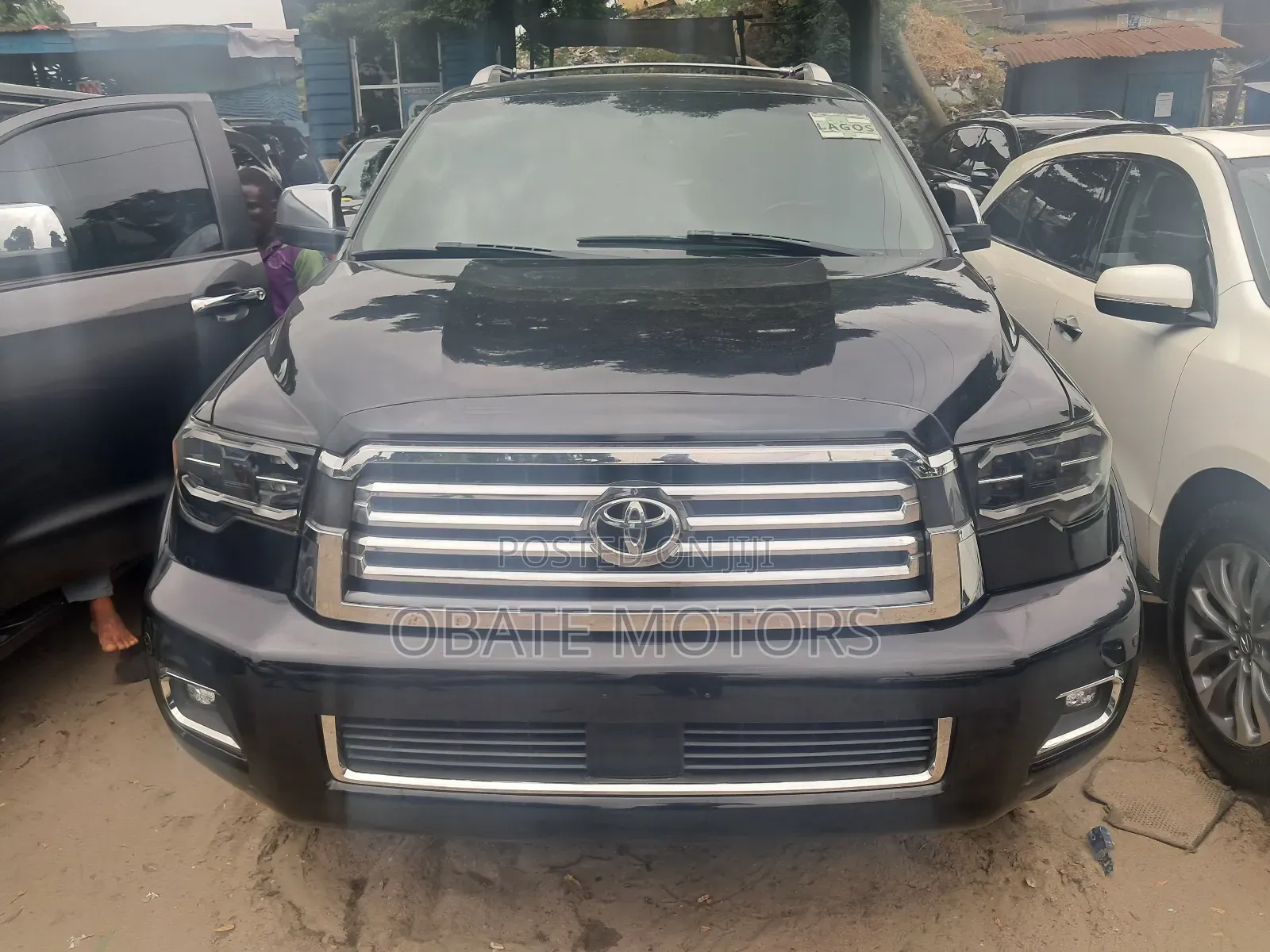 Toyota Sequoia Limited 4x4 2018 Black