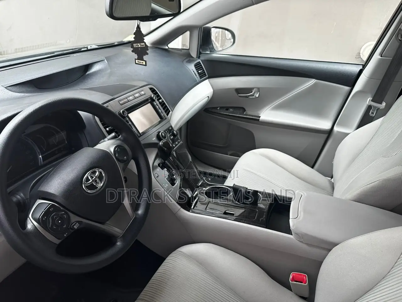 Toyota Venza LE 4dr Wagon AWD (2.7L 4cyl 6A) 2014 Black
