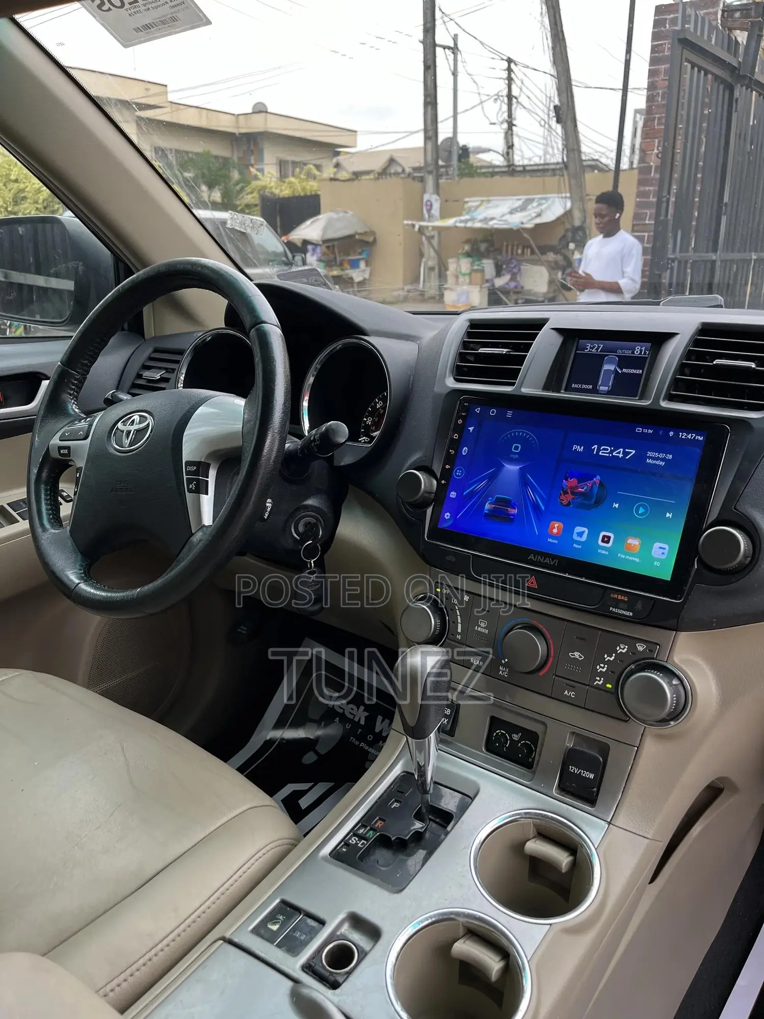 Toyota Highlander Plus 3.5L 4WD 2013 Gray