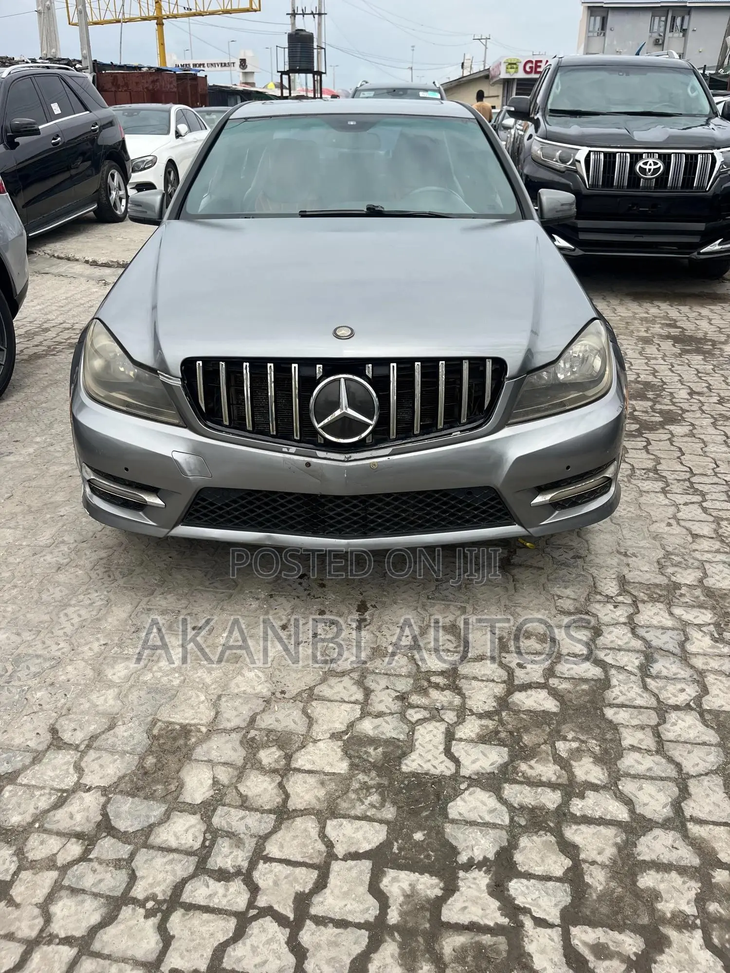 Mercedes-Benz C300 Luxury 4Matic Sedan AWD (3.5L 6cyl 7A) 2013 Gray