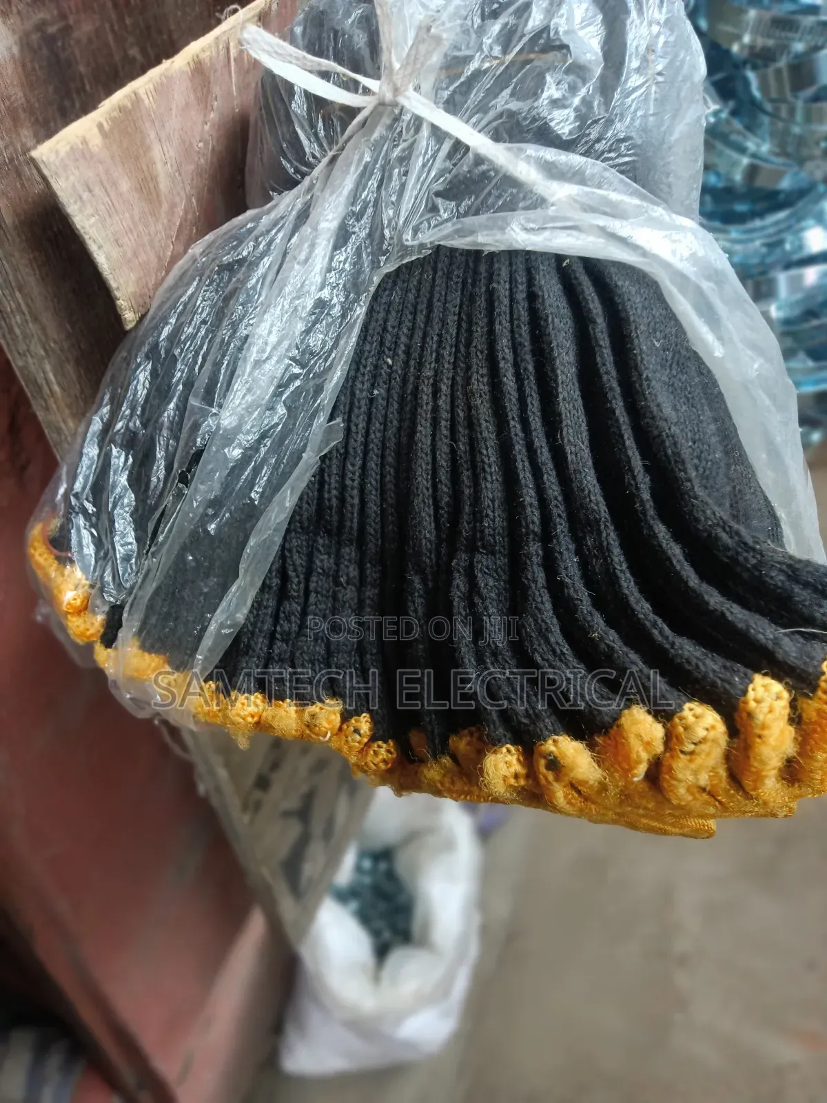 12 Pairs of Black Hand Gloves
