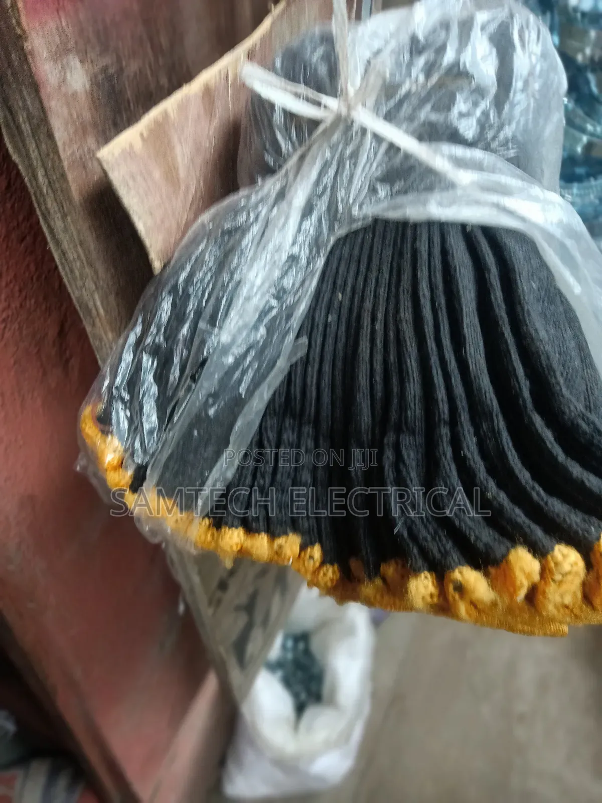 12 Pairs of Black Hand Gloves