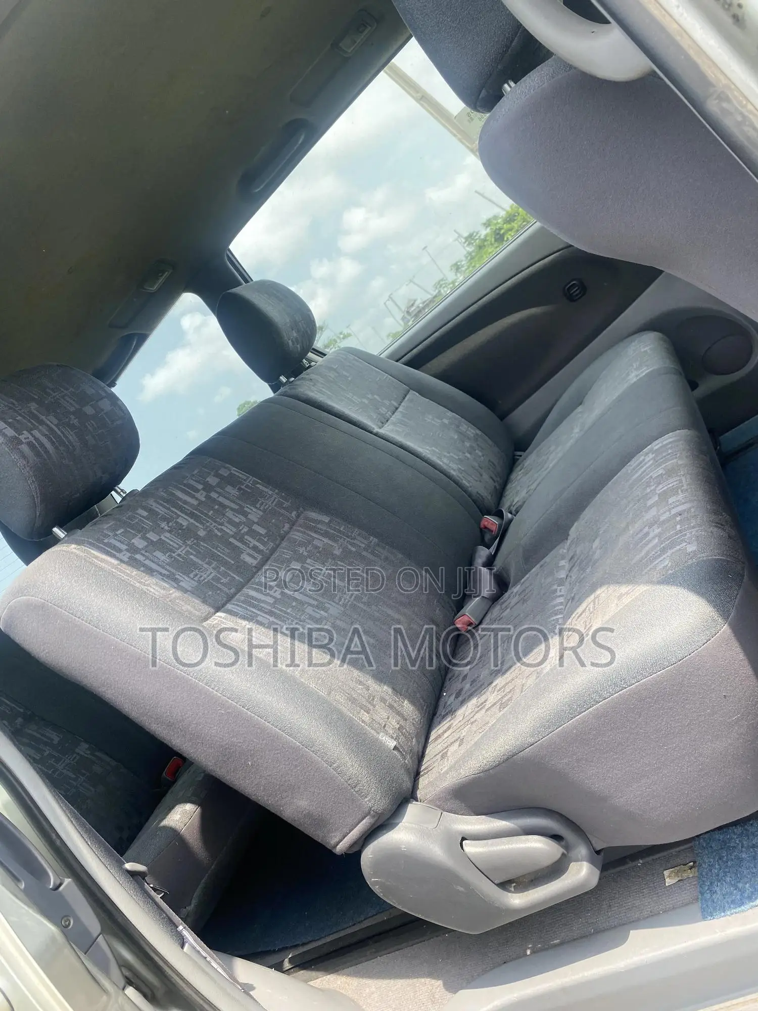 Toyota Previa 2005 Silver